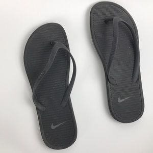 Nike Flip Flops